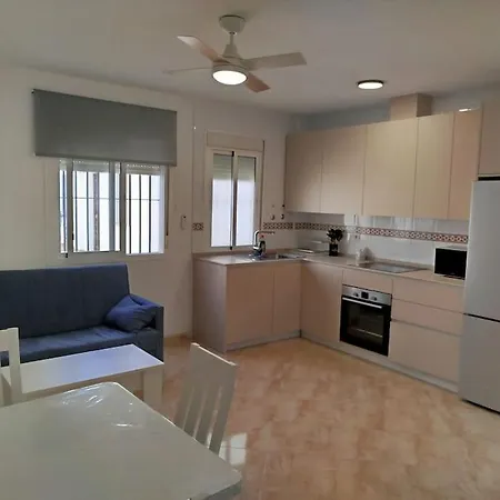 Apartamento En Chiclana Centro, Wi-fi En Alameda Del Rio * Chiclana de la Frontera